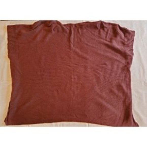 Throwover Poncho Sweater - Picture 4 of 4